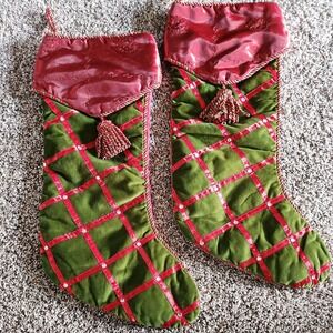 Kingsbury Home Christmas Stocking Red w/Green‎ Velvet Tassels Rhinestones Set 2